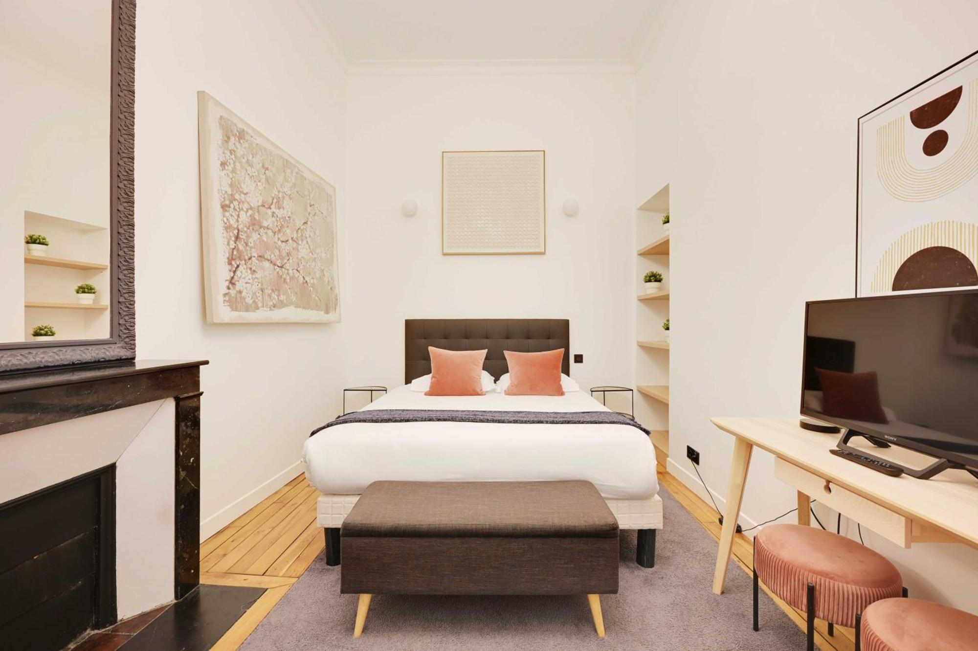 פריז Beautiful Apt -1Br-4P- Tour Eiffel - Invalides מראה חיצוני תמונה